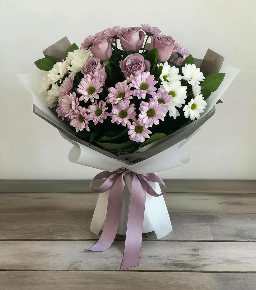 Букет цветов из: Хризантемы и Розы в Красной горе