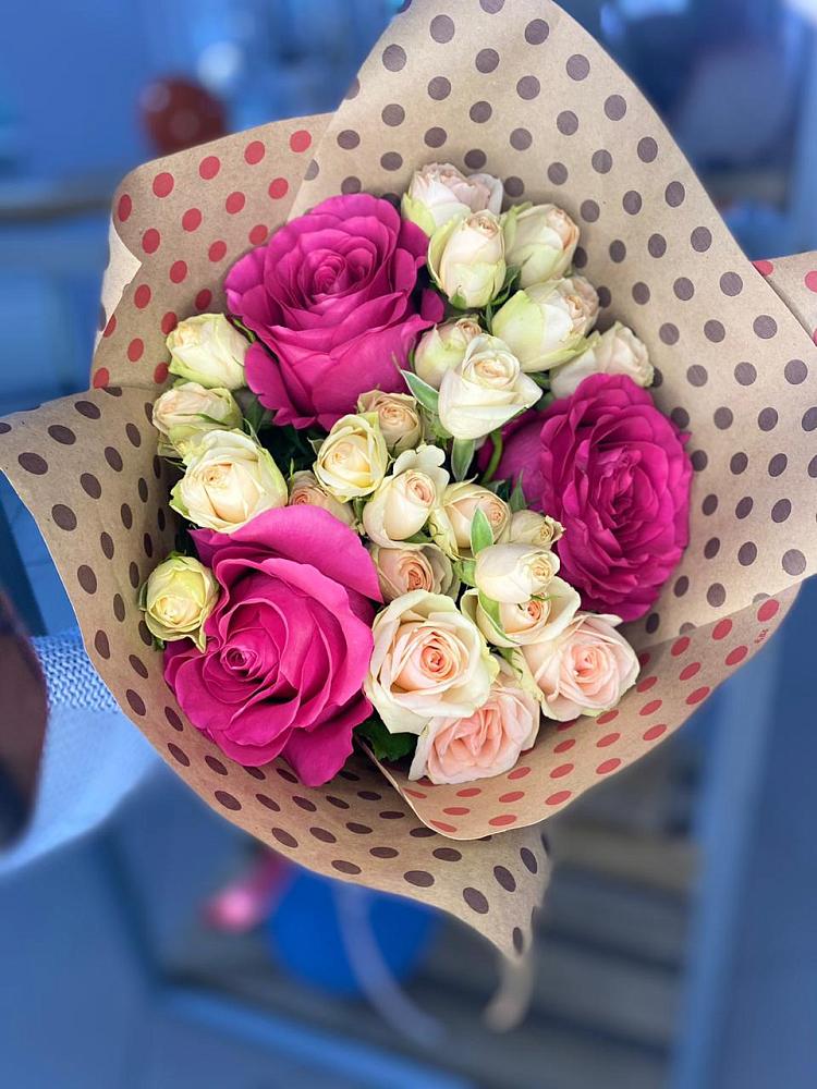 Букет цветов из: Розы в Красной горе