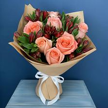 Букет цветов из:  Розы и Альстромерии в Красной горе
