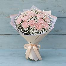 Букет цветов из:  Гвоздики в Красной горе
