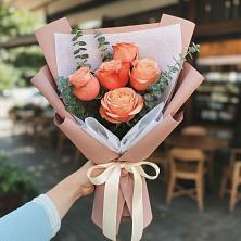 Букет цветов из:  Розы в Красной горе