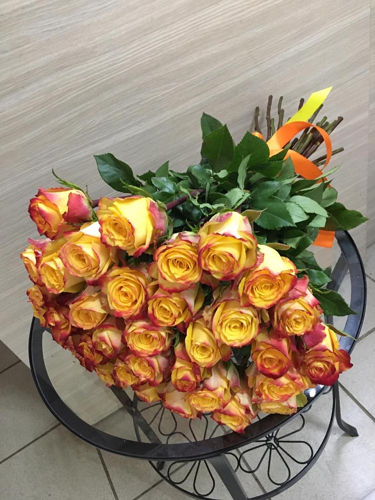 Букет Желтые розы в Красной горе