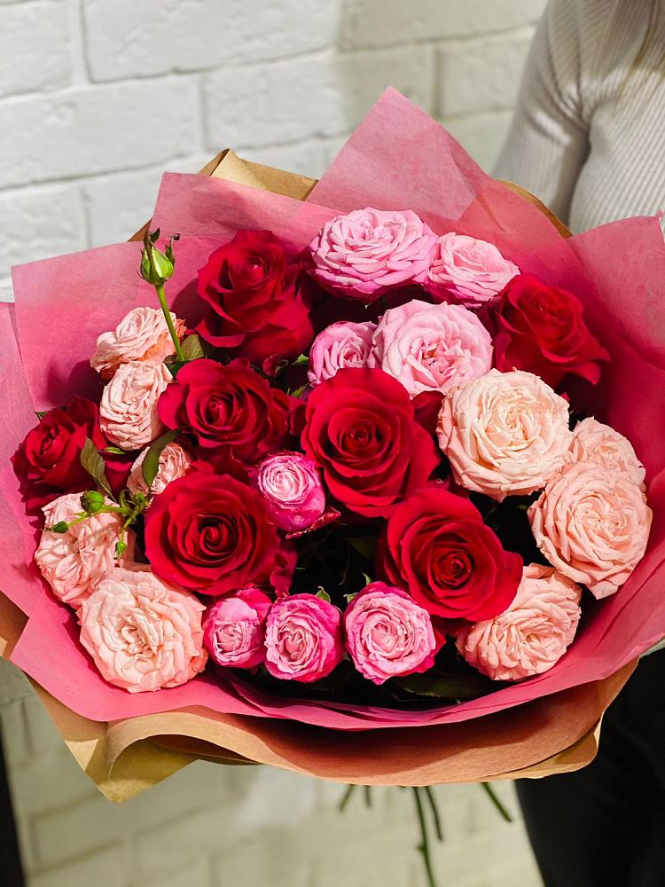 Букет цветов из: Розы в Красной горе