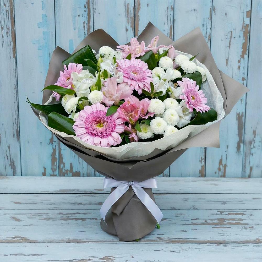Букет цветов из: Герберы, Альстромерии и Хризантемы в Красной горе