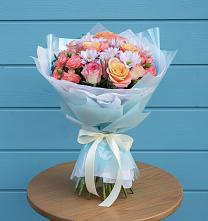 Букет цветов из:  Хризантемы и Розы в Красной горе