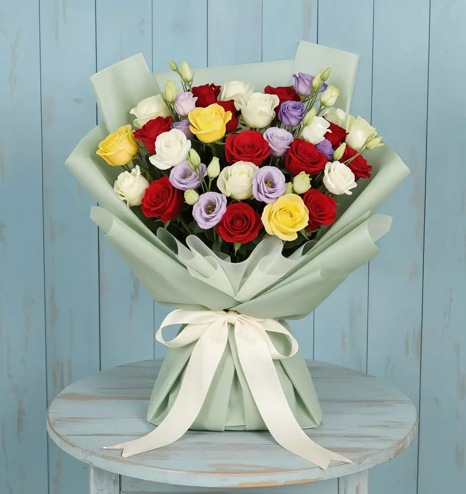 Букет цветов из: Розы в Красной горе