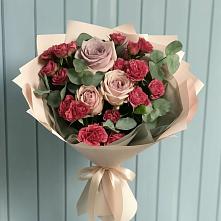 Букет цветов из:  Гвоздики и Розы #REPLACE_PRED# Красной горе