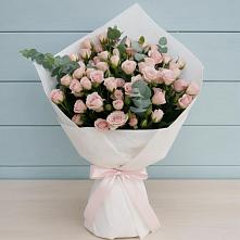 Букет цветов из:  Розы #REPLACE_PRED# Красной горе