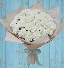 Букет цветов из:  Гвоздики в Красной горе